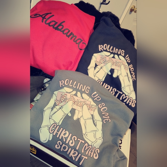 PLUS SIZE Rolling Hoodie - Picture 2 of 2